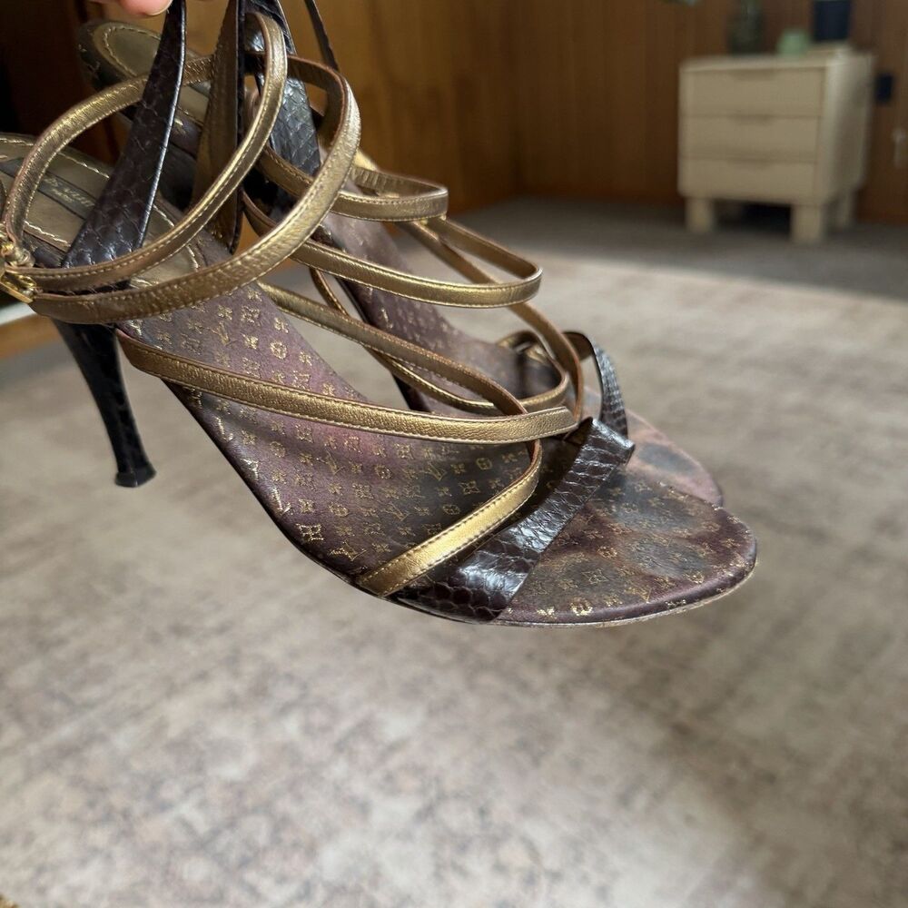 Louis Vuitton Brown Python And Metallic Gold Leather Strappy Sandals Size 39 - Picture 15 of 16